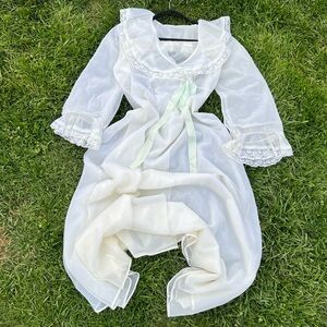 Vintage 70s Shadowline Peignoir Chiffon Nightgown